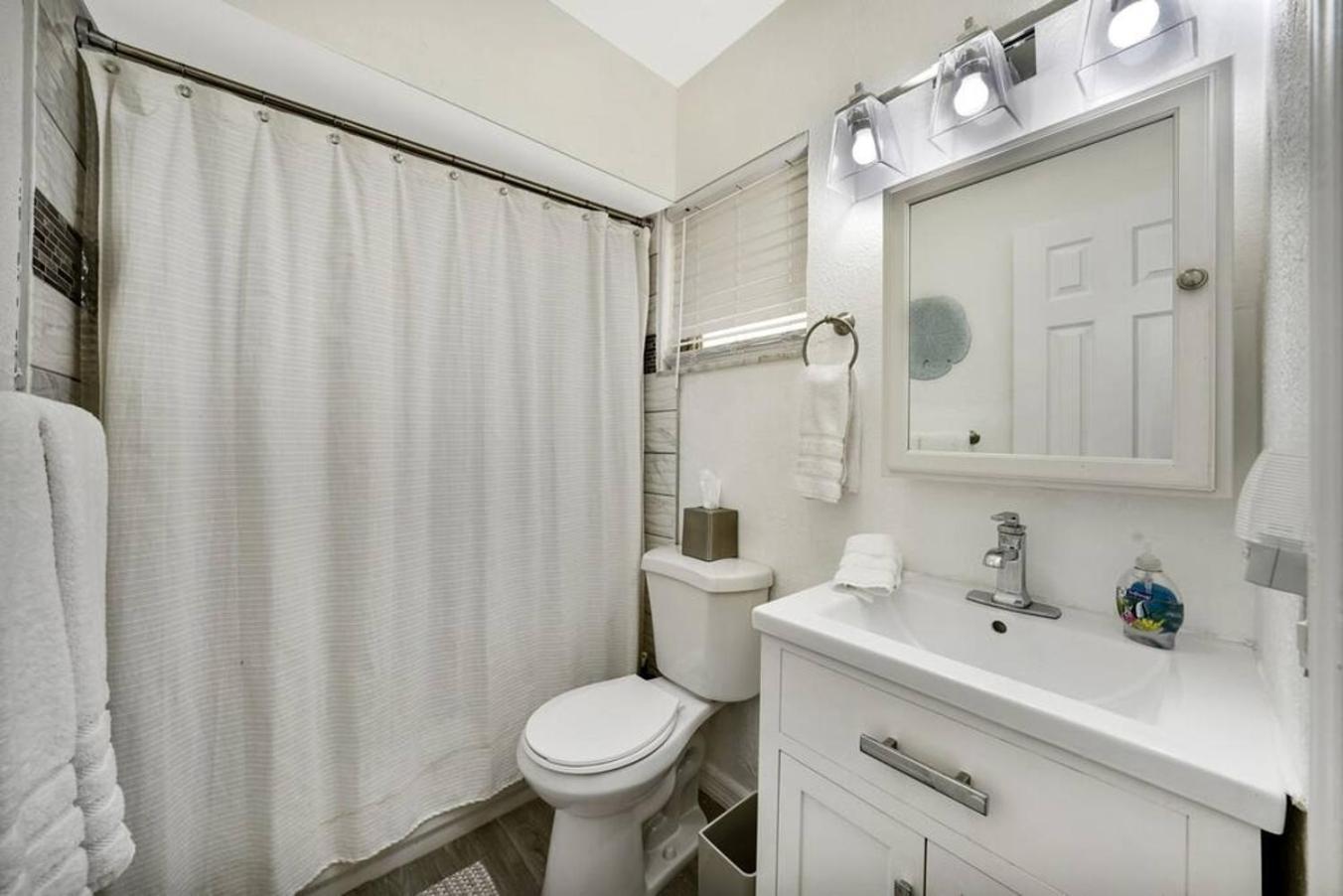 Lovely 1 Bedroom - Just Beachy By Pmi Fort Lauderdale Ngoại thất bức ảnh