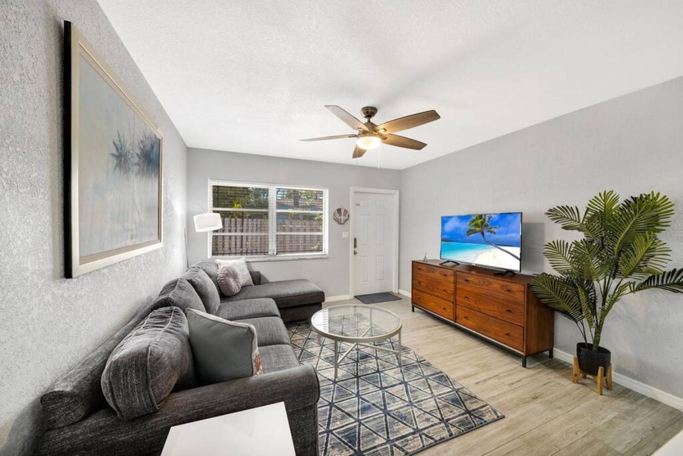Lovely 1 Bedroom - Just Beachy By Pmi Fort Lauderdale Ngoại thất bức ảnh